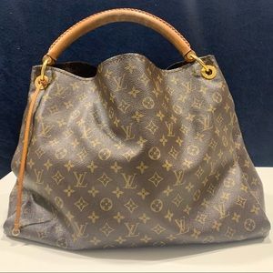 Louis Vuitton Artsy GM